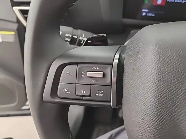 Citroën C4 hybride 145 ch e-dcs6 — photo 21
