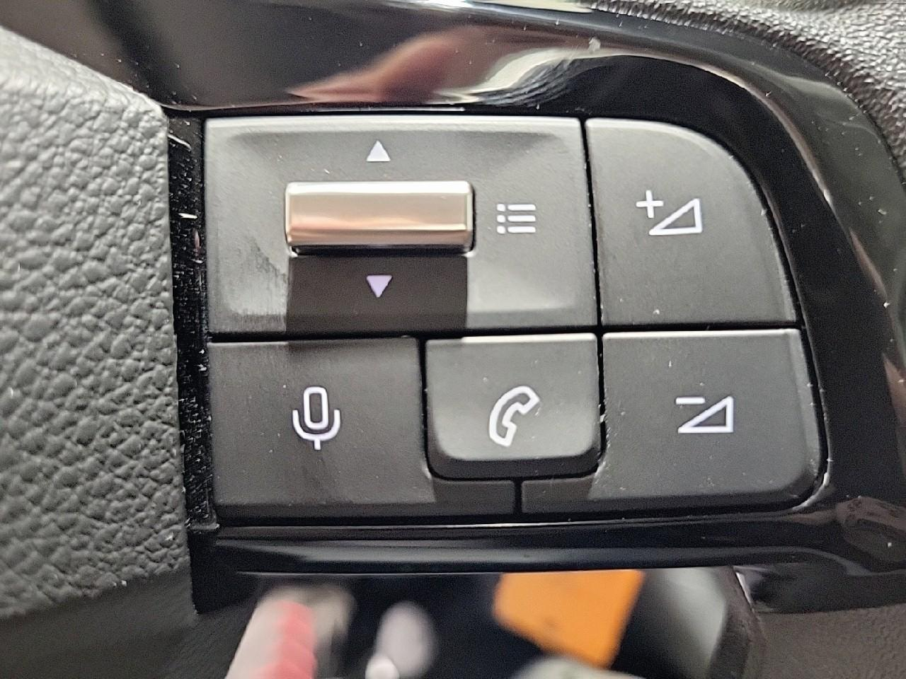 Citroën Berlingo van m diesel 100 ch manuelle — photo 19