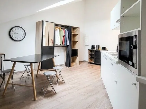 Studio 1 pièce 20 m²