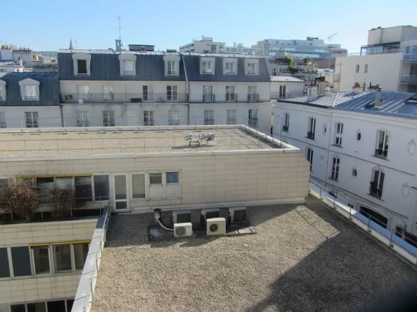 loue duplex lumineux paris 11