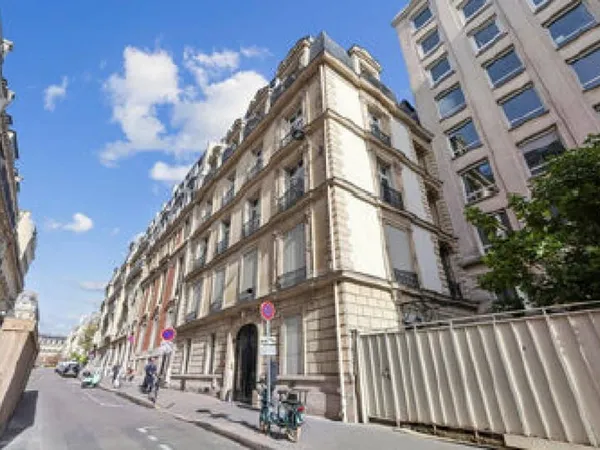 Bureaux 355 m²