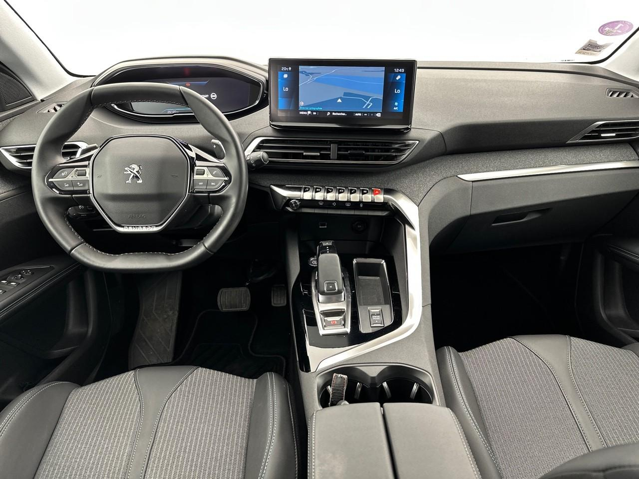 Peugeot 3008 puretech 130ch s&s eat8 allure pack — photo 11