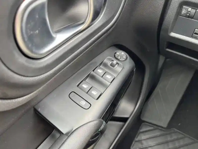 Citroën C5 Aircross puretech 130 s&amp;s eat8 — photo 18