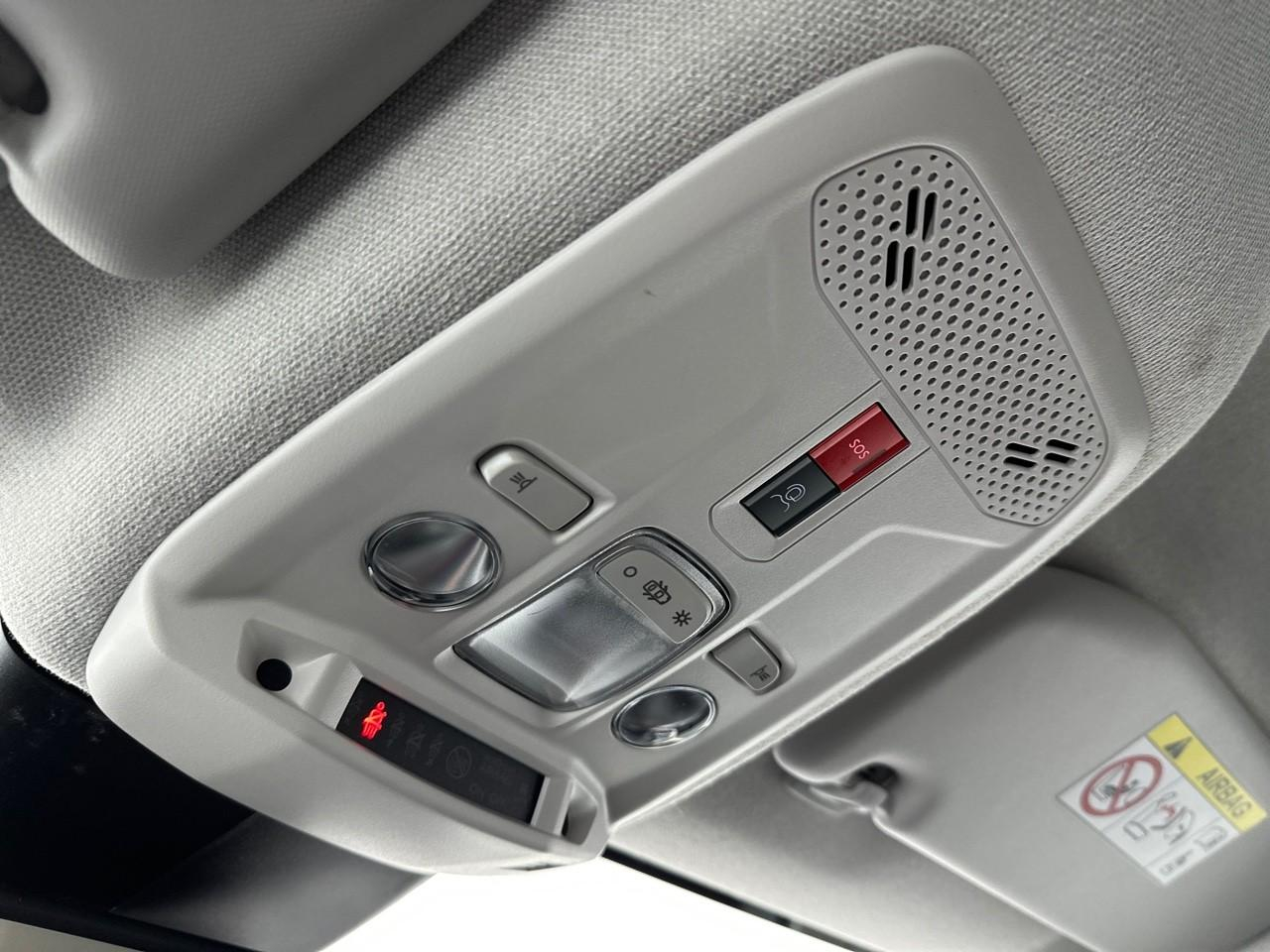 Citroën C4 bluehdi 130 s&s eat8 shine pack — photo 36