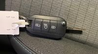 Peugeot 2008 1.2 PureTech 130ch S&S Allure EAT8 — photo 16