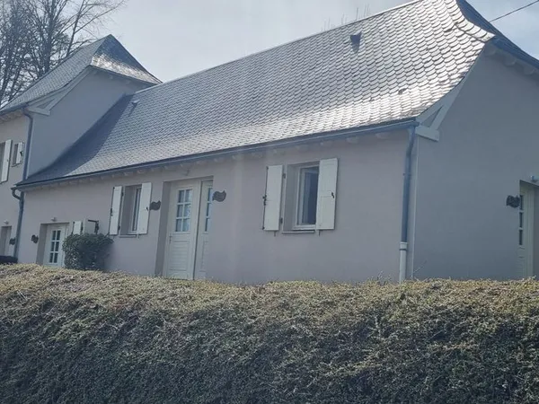 Maison 9 pièces 196 m²