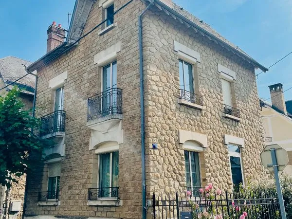 Maison 8 pièces 137 m²