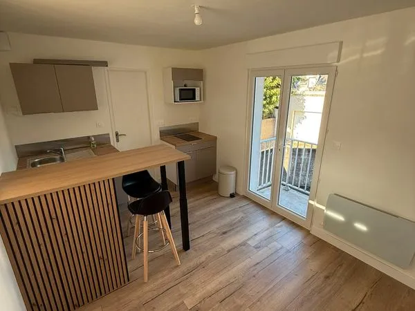 T2 meublé rénové à neuf - 28 m² - Parc de la Chalouère / Place Ney - Angers