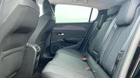 Peugeot 308 PHEV 180ch Allure Pack e-EAT8 — photo 10