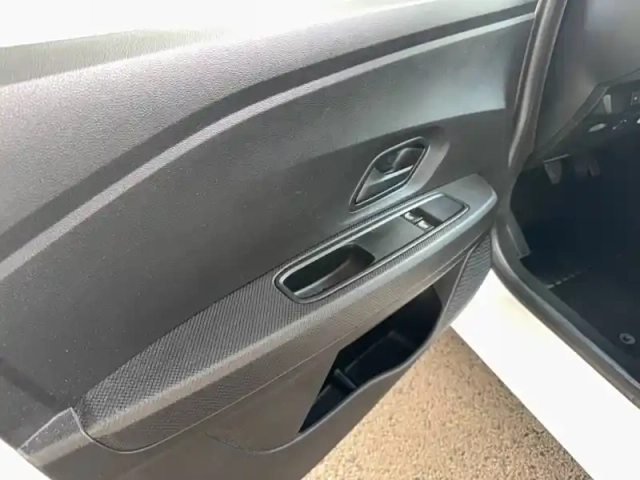 Dacia Sandero eco-g 100 - 22 — photo 8