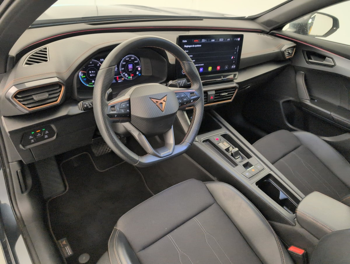 Cupra Formentor — photo 15