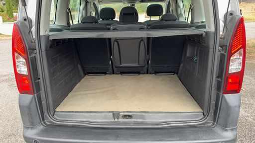 Peugeot Partner Tepee 1.6 BlueHDi 100 - Outdoor – 2018 – 83141 km – Diesel – Boîte Manuelle — photo 29