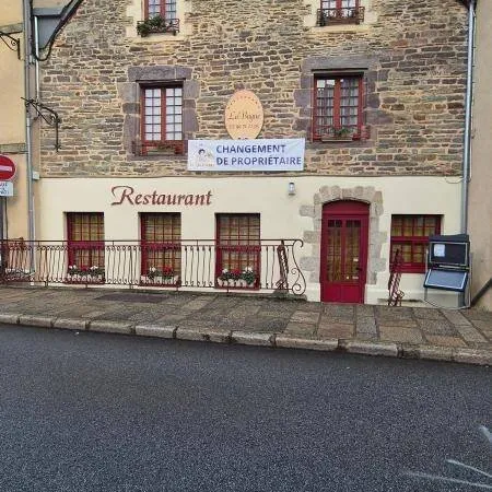 Maison 7 pièces 300 m²
