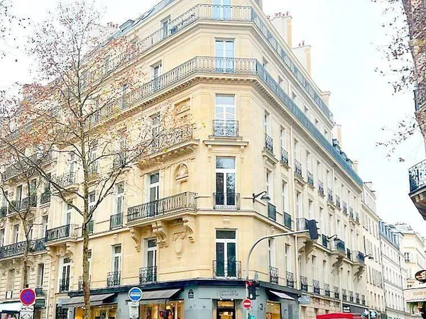 Bureaux 964 m²