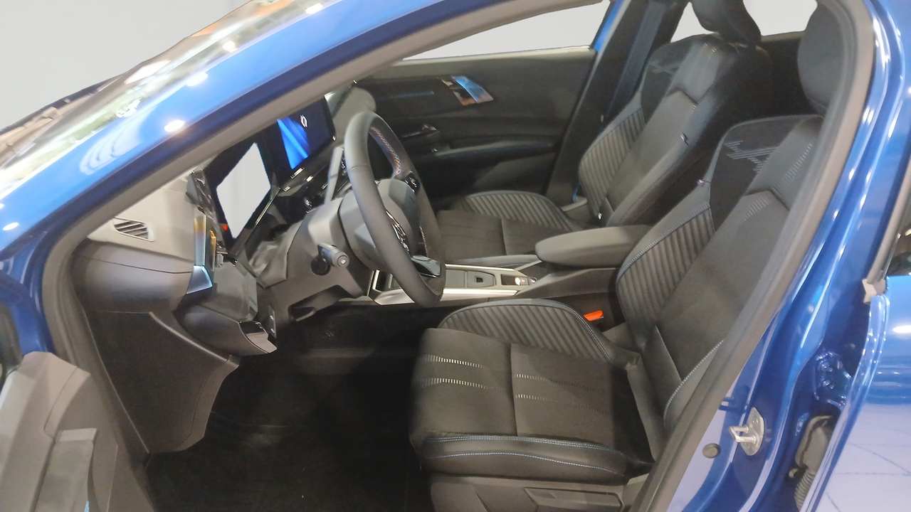 Renault Clio E-Tech full hybrid 160 ch — photo 11