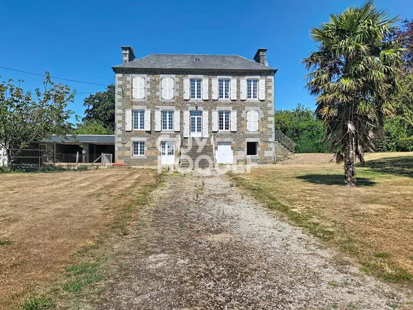 MAISON À VENDRE DE 6 PIÈCES DE 170,10 M²