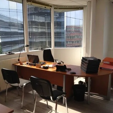 Bureau de 11m² à 300m² à louer à CERGY PREFECTURE - 5mn du RER A