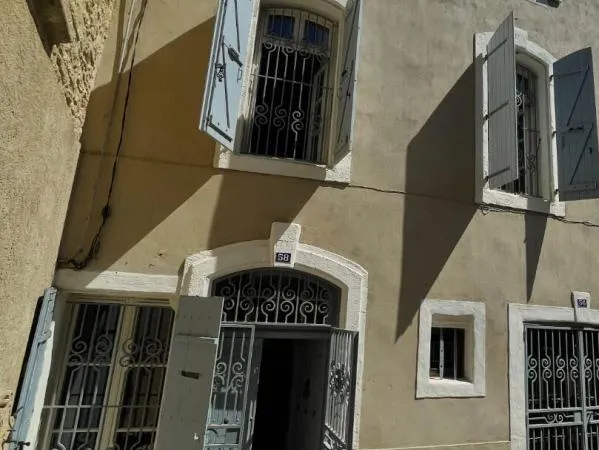 Maison de village atypique de 10 pièces 345 m2, 6 chambres