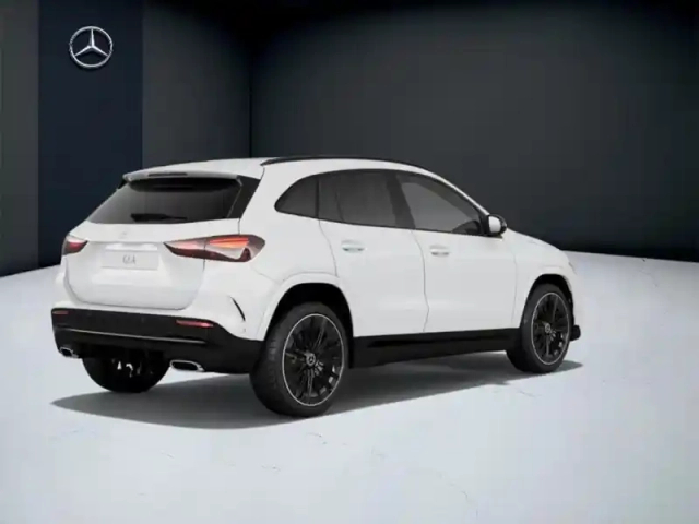 Mercedes Gla 200 d amg line — photo 5