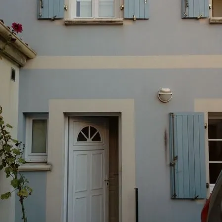 Maison à louer centre ville de Fouras les bains