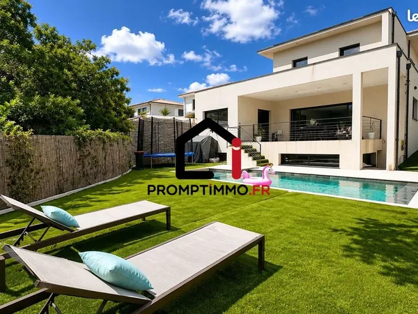Villa 6 pièces 200 m²