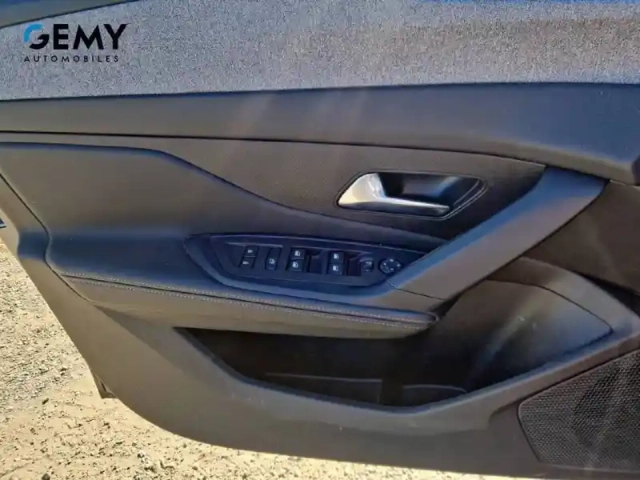 Peugeot 308 puretech 130ch s&amp;s eat8 — photo 12