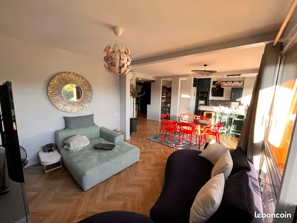 Appartement dans Résidence privée avec piscine - 88m2
