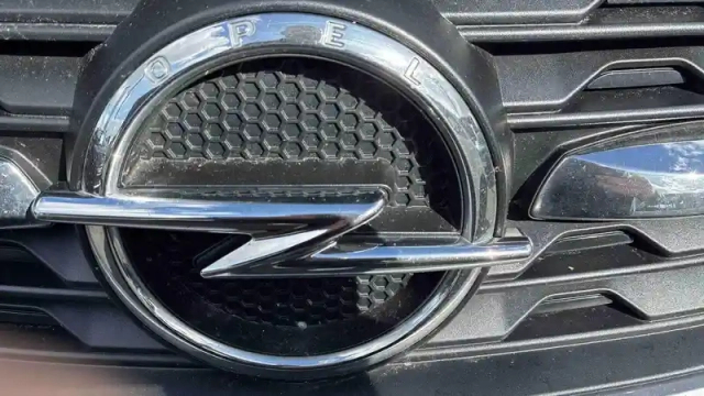 Opel Vivaro ca fixe l2 2.0 diesel 150 ch — photo 63