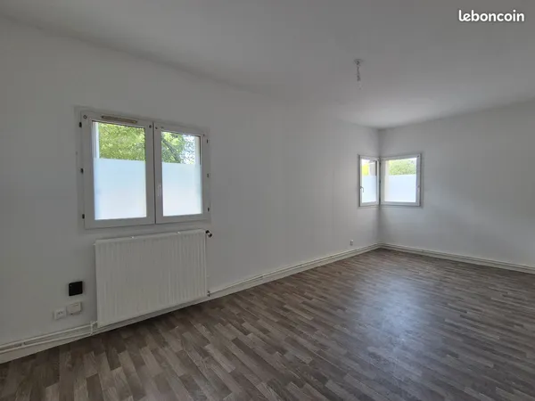 Appartement T6 duplex - 22 Bis Rue Gaston Defferre, Belfort - Ref 52
