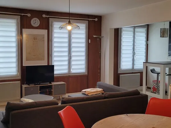Loue T2 HYPER CENTRE LUCHON 58m2