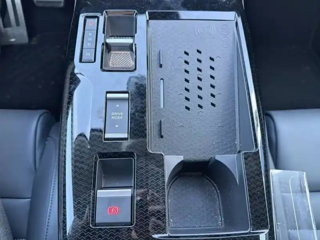 Citroën C5 Aircross hybride 145 ch e-dcs6 — photo 21