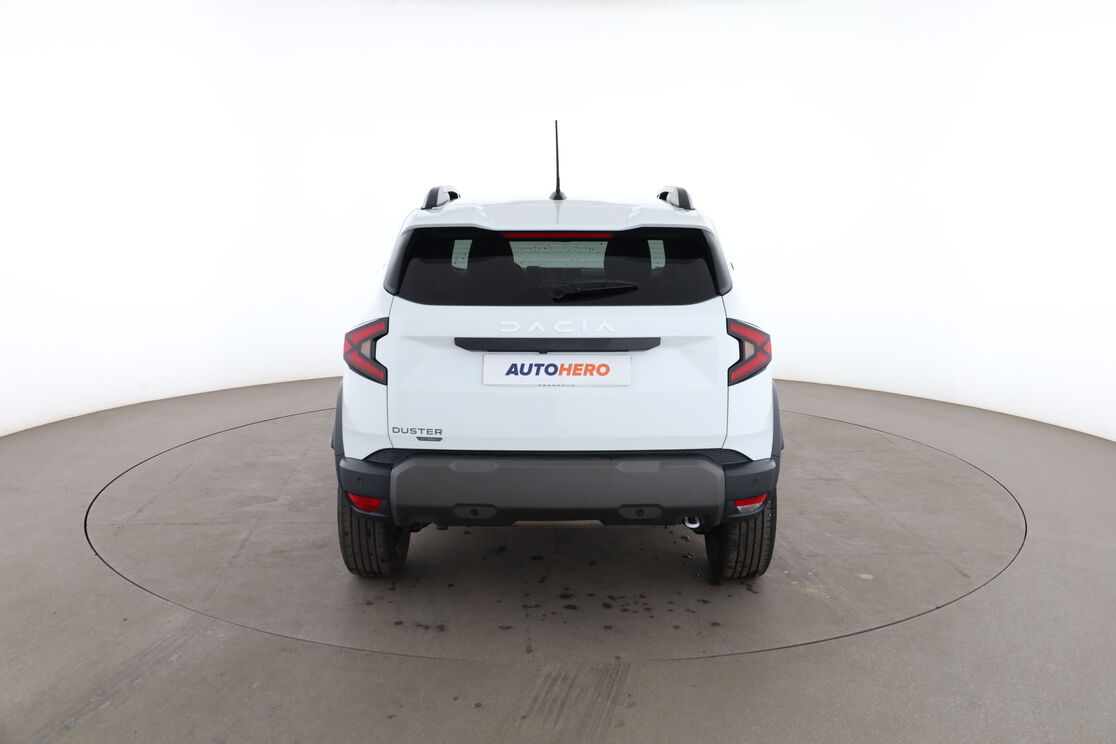 Dacia Duster 1.6 Hybrid Journey 4x2 BVA — photo 4