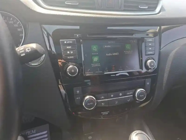 Nissan Qashqai 1.3 dig-t 158 dct — photo 11