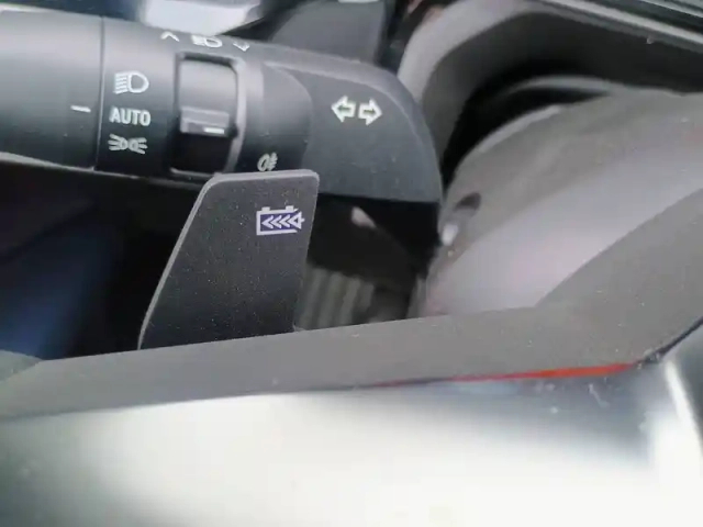 Renault 4 renault  e-tech electrique 150 ch autonomie confort — photo 42