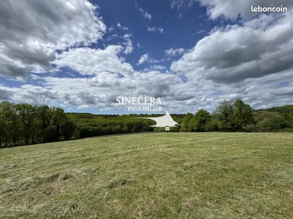 Terrain 2800 m² Pontours