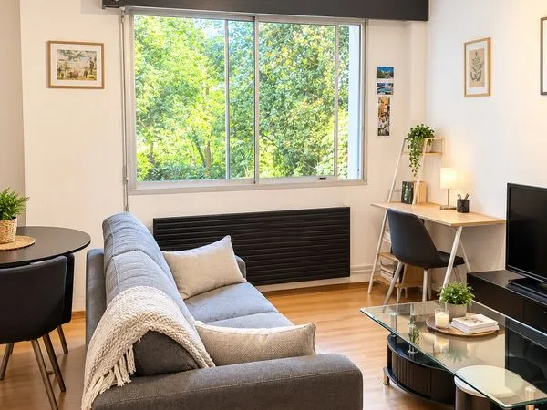 Appartement de 35,58 m² résidence arborée avec parking