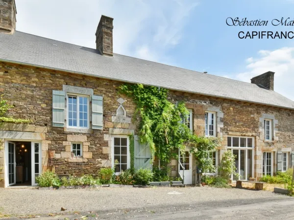 Maison 9 pièces 331 m²