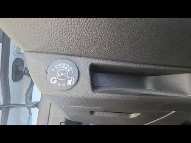 Renault Clio 1.0 tce 100ch evolution gpl — photo 13