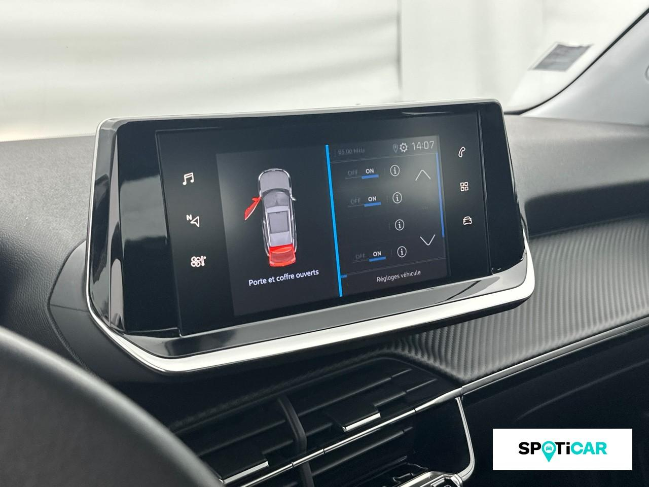 Peugeot 2008 1.2 puretech 100ch s&s active — photo 13