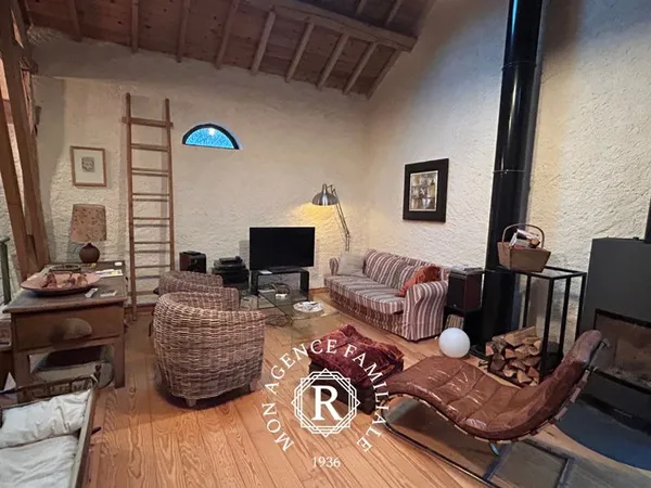 Propriété 5 pièces 146 m²
