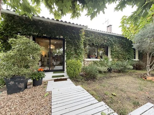MÉRIGNAC MAISON DE PLAIN-PIED, JARDIN ET GARAGE