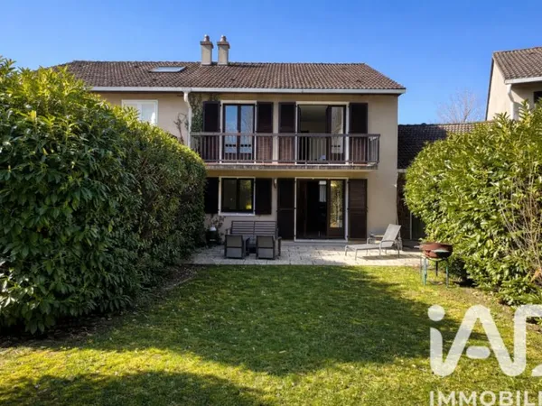 Maison 6 pièces 135 m²