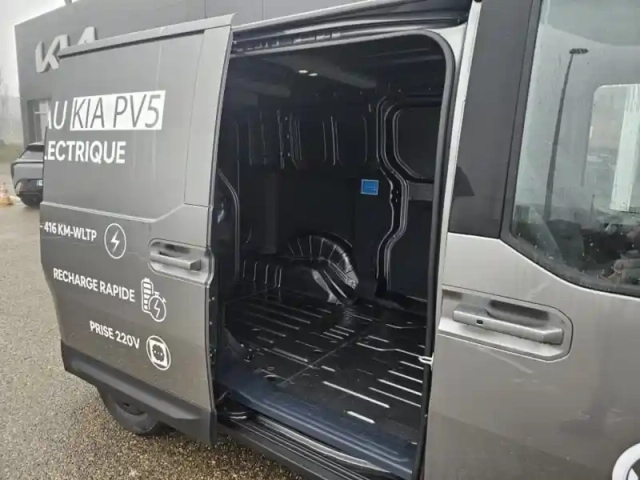 Kia Pv5 cargo l 163ch 71,2kwh plus — photo 9