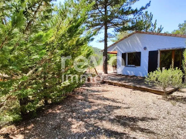 Un refuge entre le chant des pins et la lumière de la Provence...