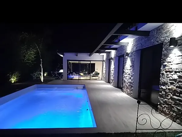 Vends maison contemporaine