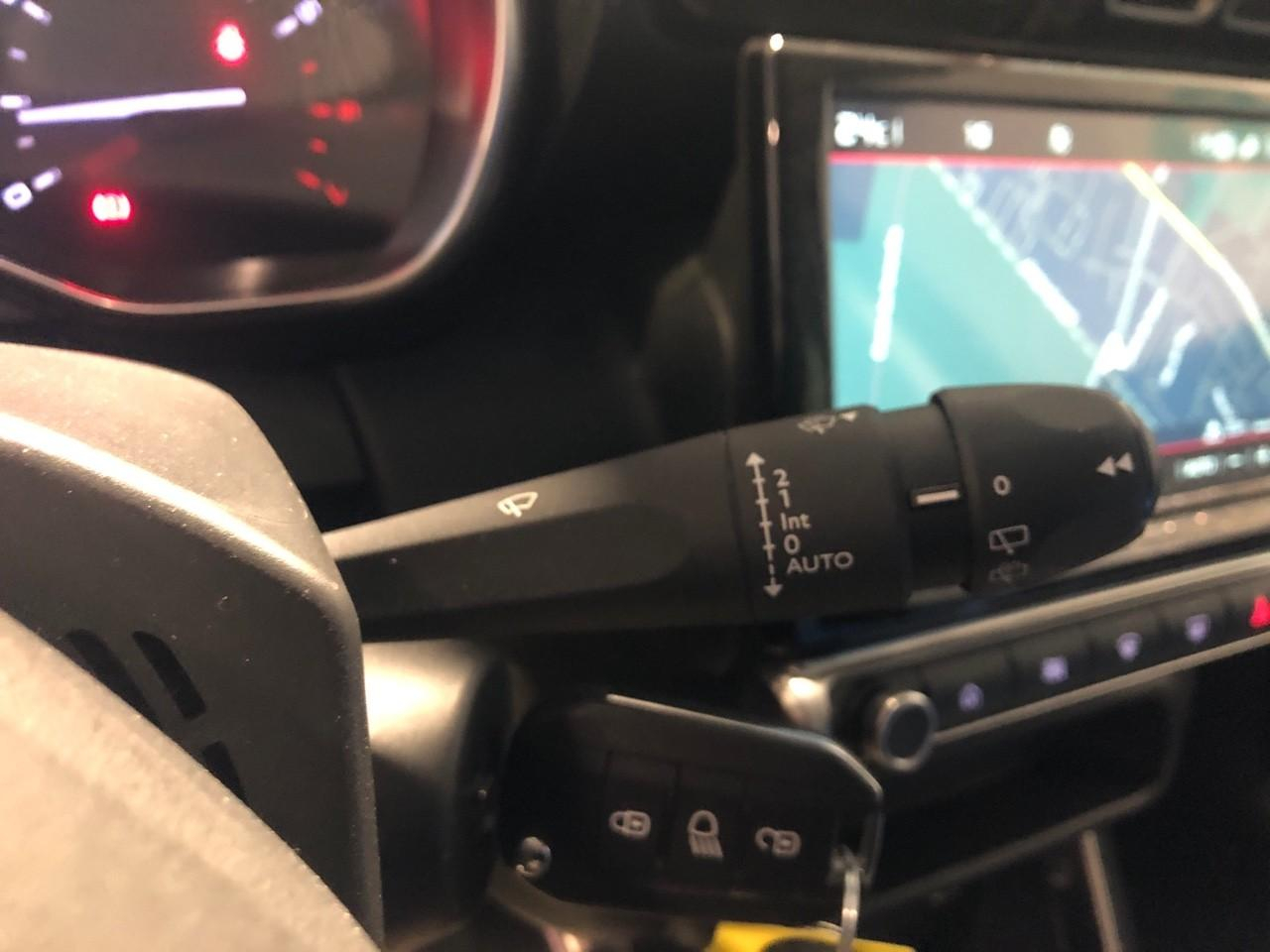 Citroën C3 Aircross puretech 130 s&s eat6 shine — photo 16