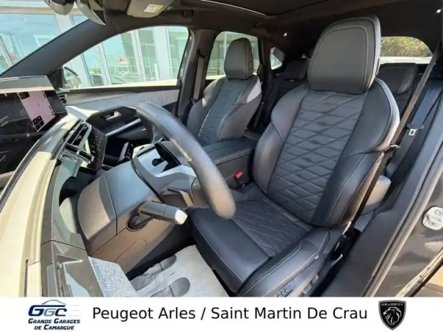 Peugeot 3008 electrique 325 ch 4x4 73 kwh — photo 9