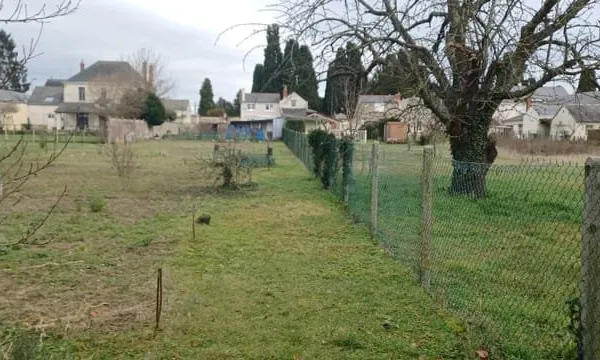 TERRAIN CONSTRUCTIBLE SAUMUR