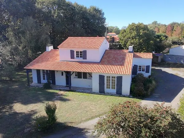 Maison Challans 136.38 m²
