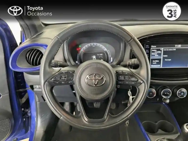 Toyota Aygo x 1.0 vvt-i 72ch design — photo 9
